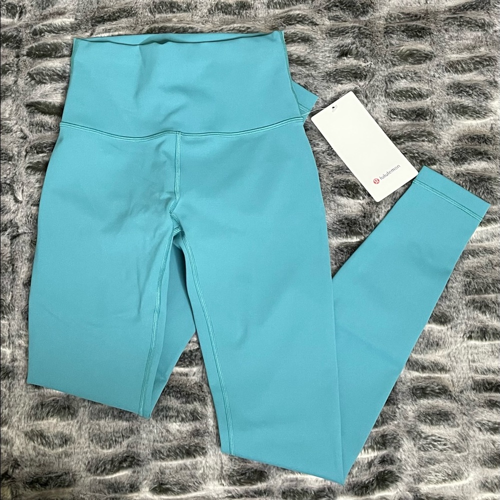 Lululemon Wunder Train HR 28”